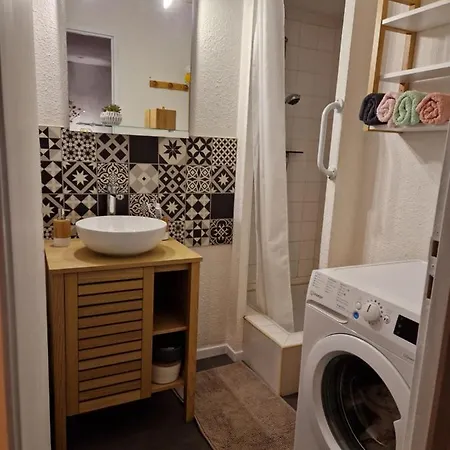 Renove Proche De Luz Saint Sauveur 1chambre Et 1 Coin アパート *