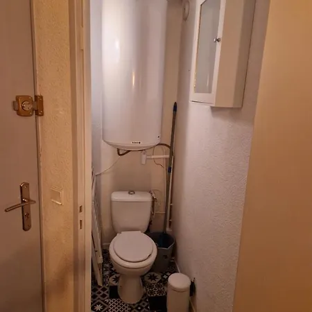 Appartement Renove Proche De Luz Saint Sauveur 1chambre Et 1 Coin *