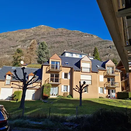 Rénové Proche De Luz Saint Sauveur 1chambre Et 1 Coin Appartement