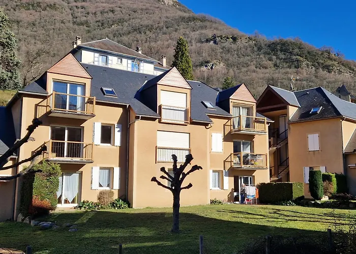 Appartement Rénové Proche De Luz Saint Sauveur 1chambre Et 1 Coin *